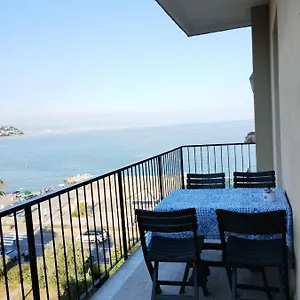 Con Terrazza Fronte Mare Appartamento