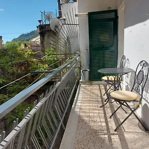 Couette-café Dei Doria &, Dolceacqua