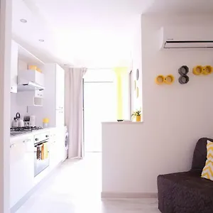 Charme & Chic - Centro Appartamento Bari